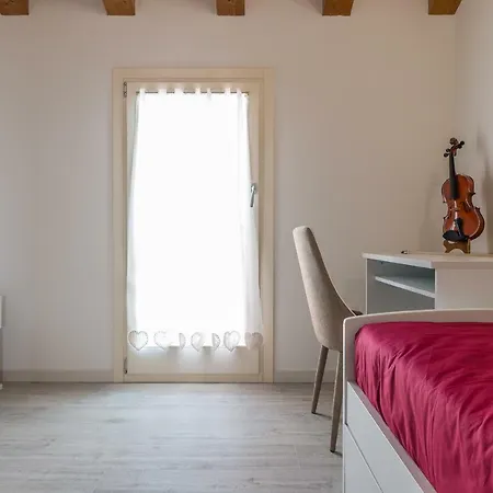 Cimadolmo Prosecco And History *