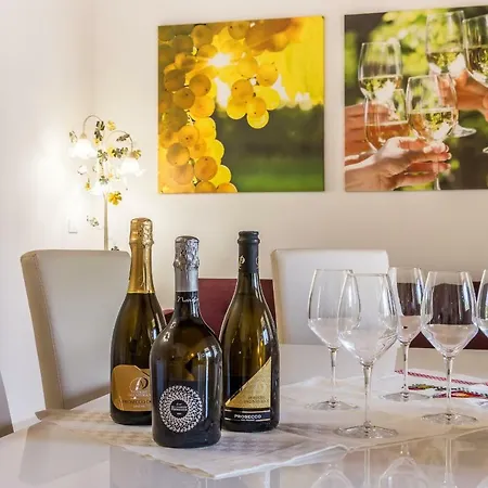 Cimadolmo Prosecco And History *