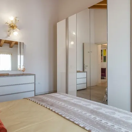 Cimadolmo Prosecco And History Apartman Stabiuzzo
