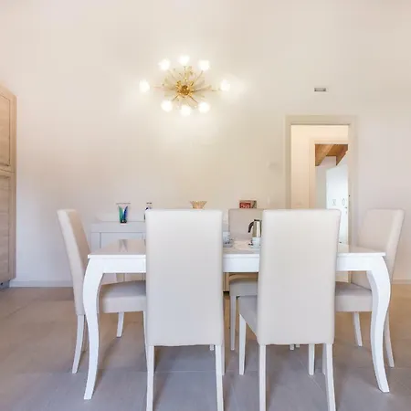 Cimadolmo Prosecco And History *