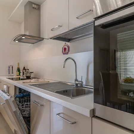 Daire Cimadolmo Prosecco And History