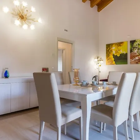 Cimadolmo Prosecco And History