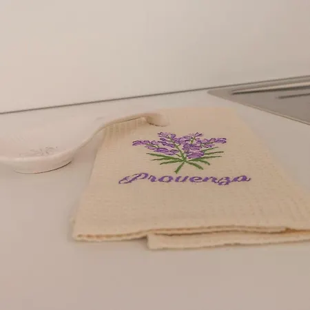 Cimadolmo Prosecco And History Daire *